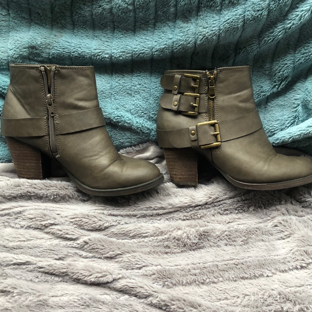 Booties - Picture 2 of 6